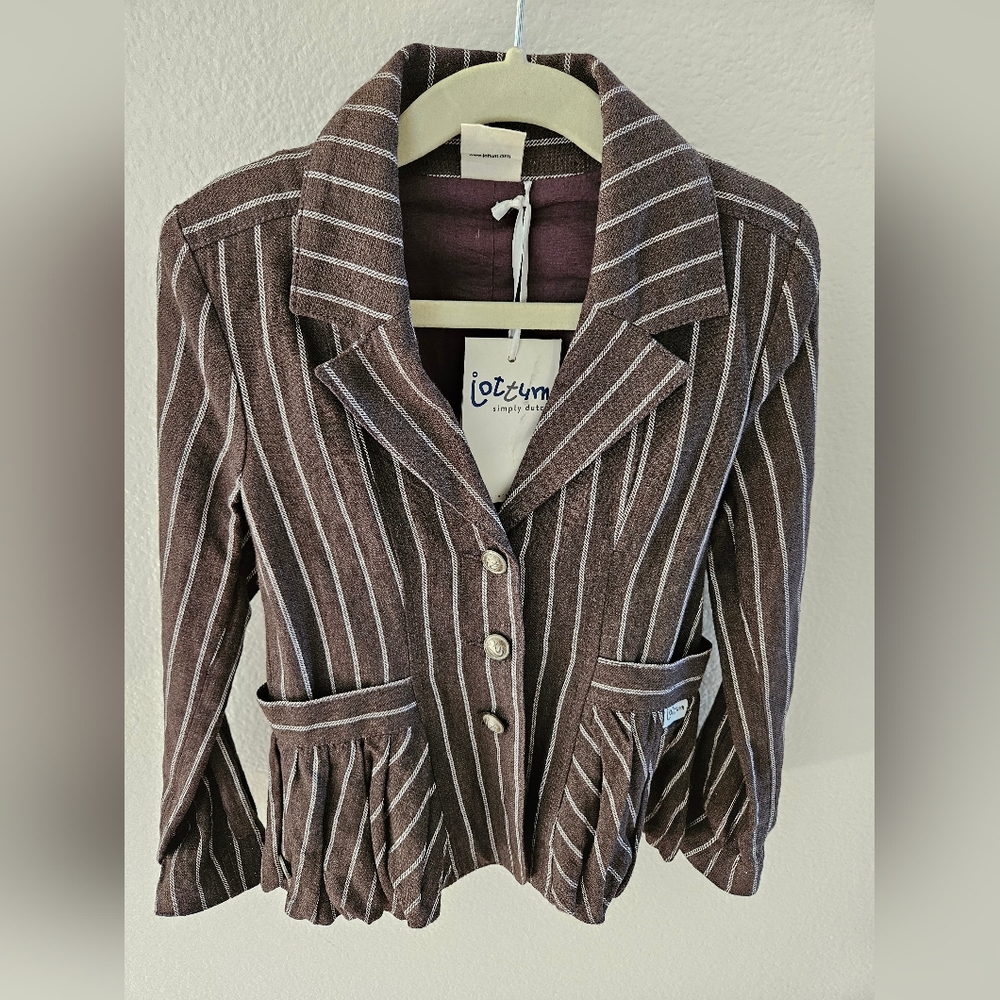 Jottum *NWT* girls' jacket in size 6